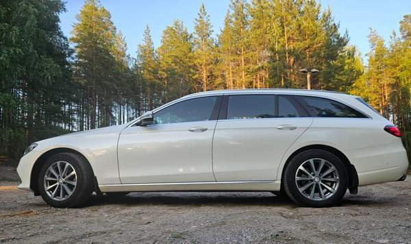 Mercedes-Benz E Hyvinge - photo 8