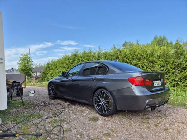 BMW 335 Imatra - valokuva 1