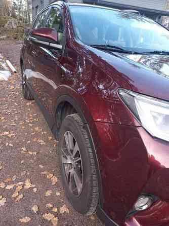 Toyota RAV4 Maentsaelae