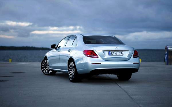 Mercedes-Benz E Эспоо - изображение 8