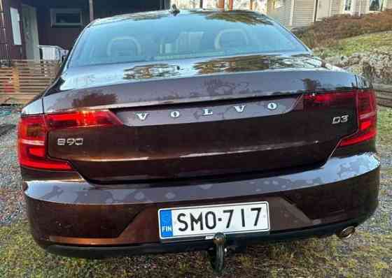 Volvo S90 Luoto