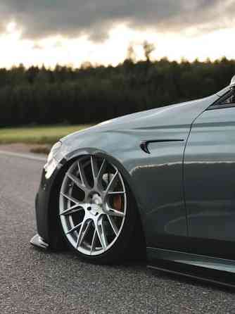 Mercedes-Benz E Ярвенпяя