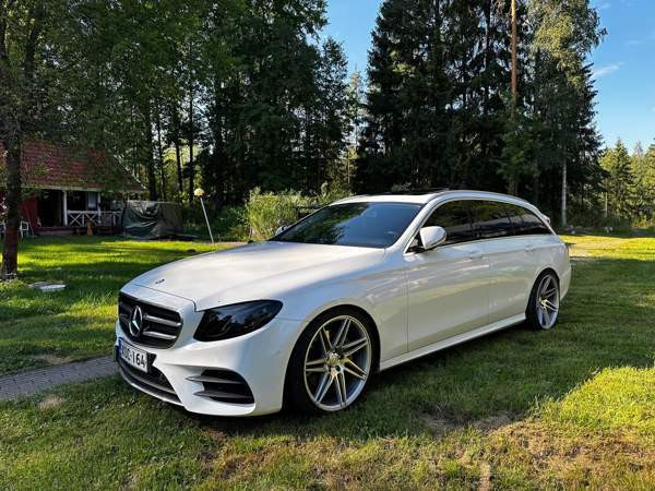 Mercedes-Benz E Glebychevo – foto 1