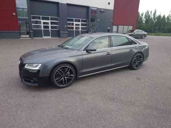 Audi A8 Loppi