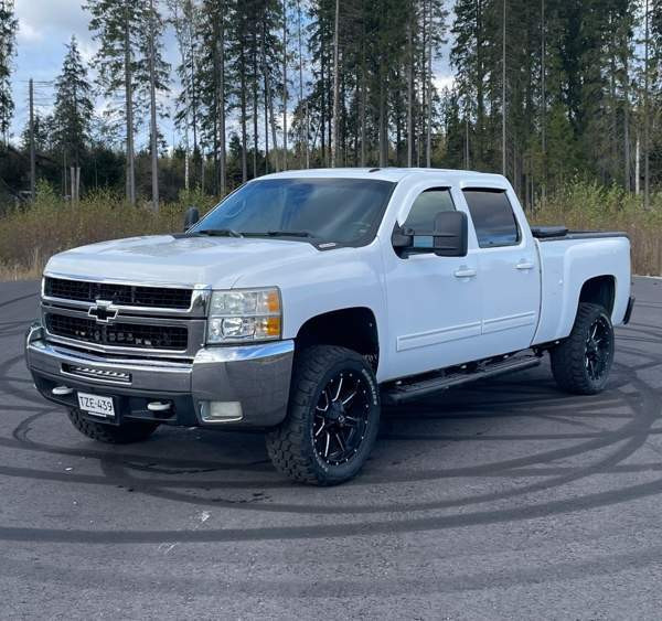 Chevrolet Silverado Тампере - изображение 1