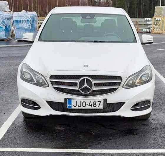 Mercedes-Benz E Haemeenlinna