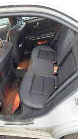 Mercedes-Benz E Haemeenlinna