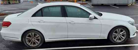 Mercedes-Benz E Haemeenlinna