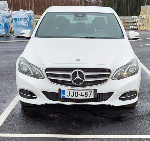 Mercedes-Benz E Haemeenlinna – foto 1