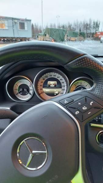 Mercedes-Benz E Haemeenlinna – foto 2