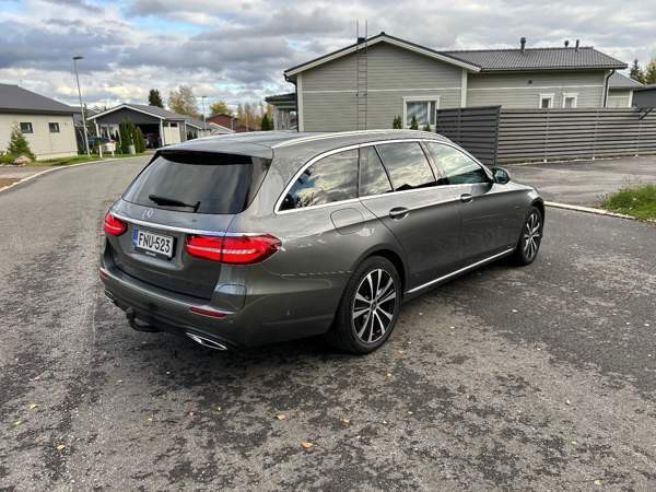 Mercedes-Benz E Лаппенранта - изображение 3