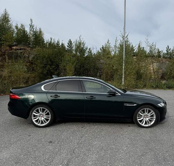 Jaguar XF Tampere - valokuva 4