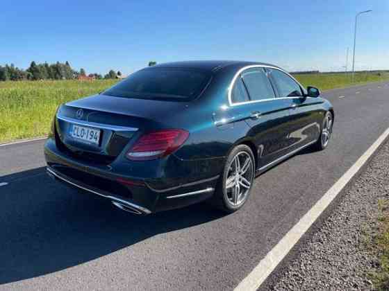 Mercedes-Benz E Muhos