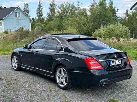 Mercedes-Benz S Macau