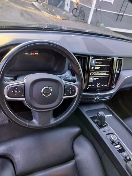 Volvo XC60 Уусикаупунки - изображение 8