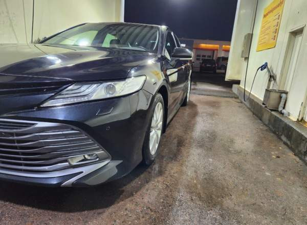 Toyota Camry Espoo - valokuva 5