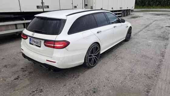 Mercedes-Benz E Helsinki