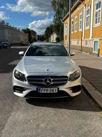 Mercedes-Benz E Turtkul