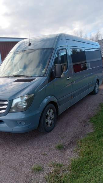 Mercedes-Benz Sprinter Merikarvia - valokuva 1