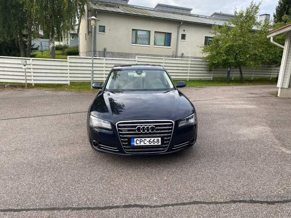 Audi A8 Espoo - valokuva 1