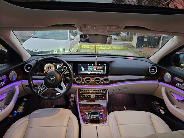 Mercedes-Benz E Vantaa - valokuva 2