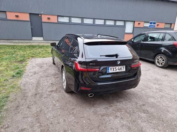 BMW 330 Kerava - photo 4