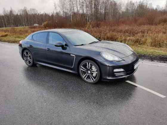 Porsche Panamera Хювинкяя