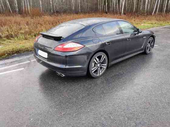 Porsche Panamera Хювинкяя