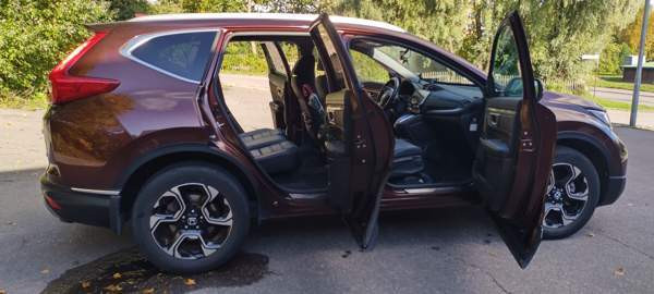 Honda CR-V Turtkul - valokuva 3