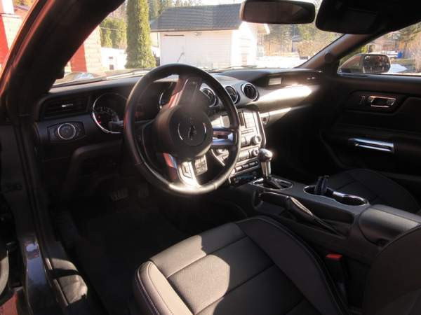 Ford Mustang Lohja - valokuva 7