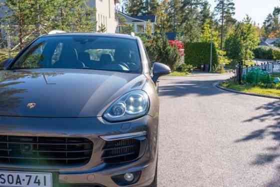 Porsche Cayenne Espoo