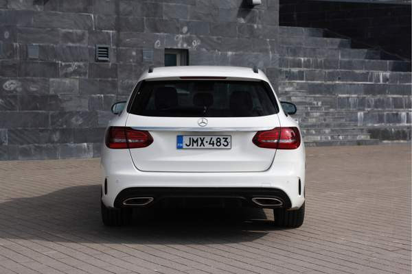 Mercedes-Benz C Turtkul - valokuva 5