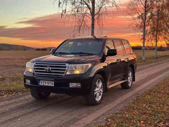 Toyota Land Cruiser Саров