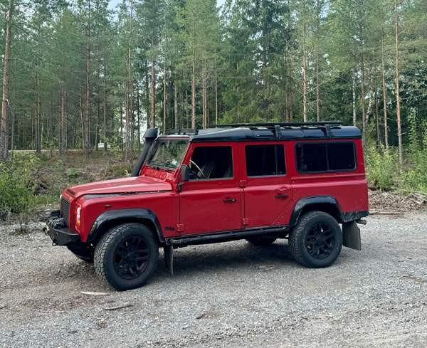 Land Rover Defender Järvenpää - valokuva 6