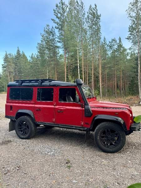 Land Rover Defender Järvenpää - valokuva 3