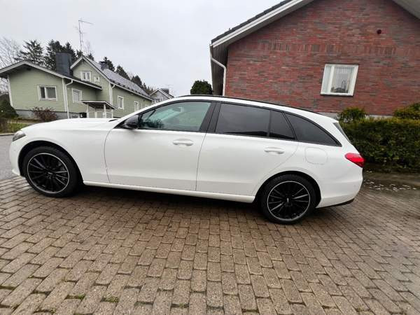Mercedes-Benz C Kerava - valokuva 5
