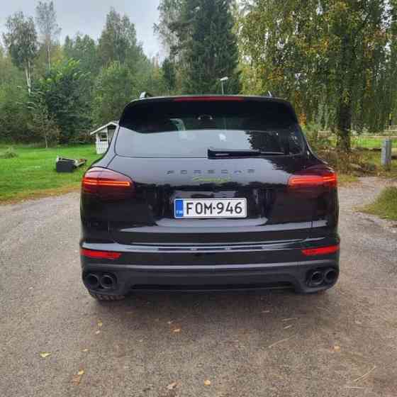 Porsche Cayenne Siuntio