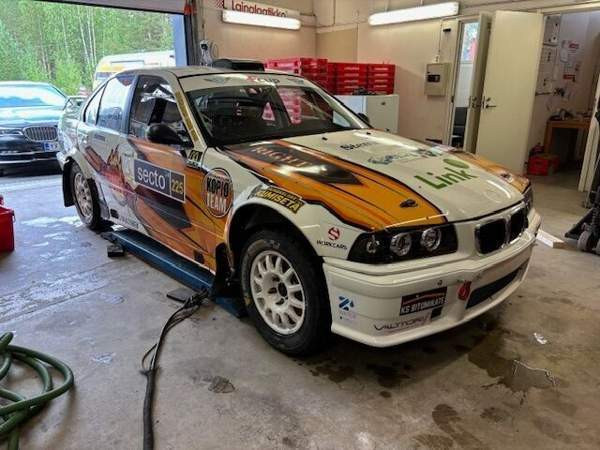 BMW M3 Luga - valokuva 3