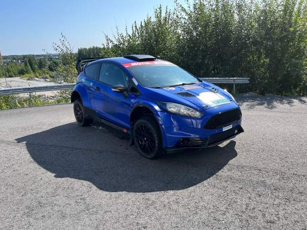 Ford Fiesta Тампере - изображение 2