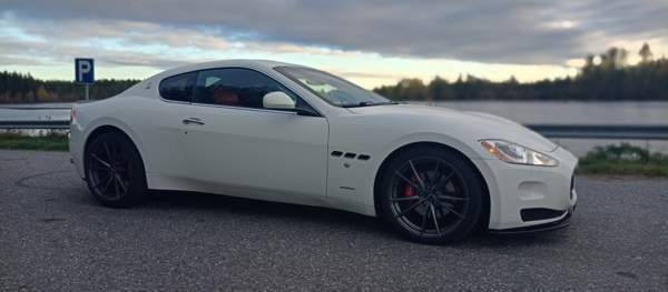 Maserati Granturismo Joensuu - valokuva 8