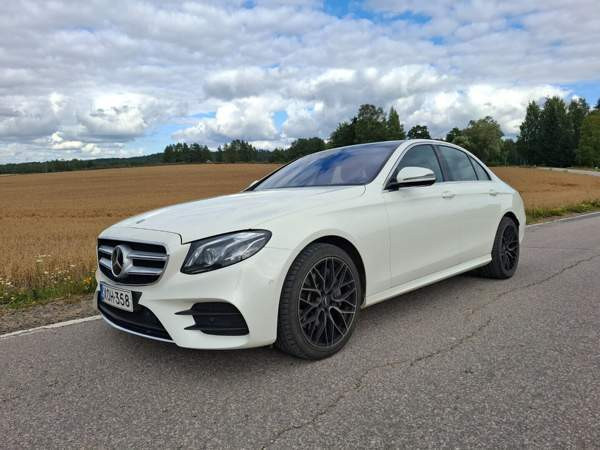 Mercedes-Benz E Кангасала - изображение 1