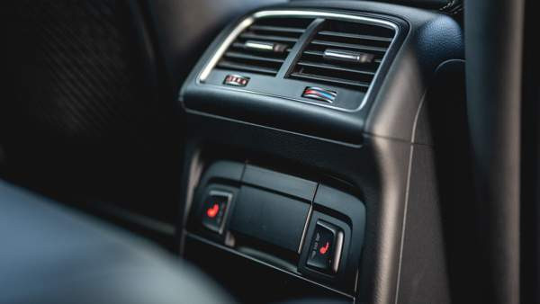 Audi RS4 Порвоо - изображение 7