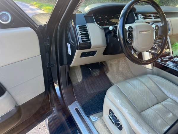 Land Rover Range Rover Glebychevo - valokuva 7