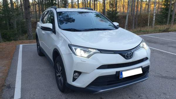 Toyota RAV4 Turtkul - valokuva 1