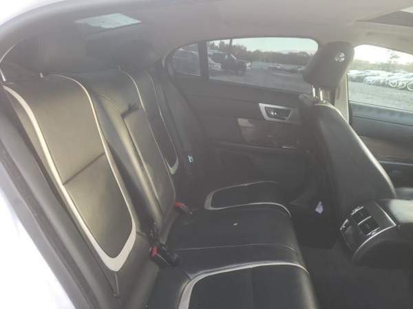 Jaguar XF Espoo - photo 5