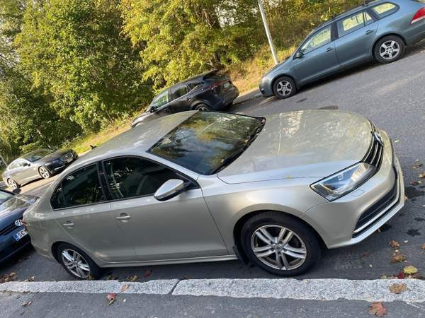 Volkswagen Jetta Glebychevo - valokuva 2