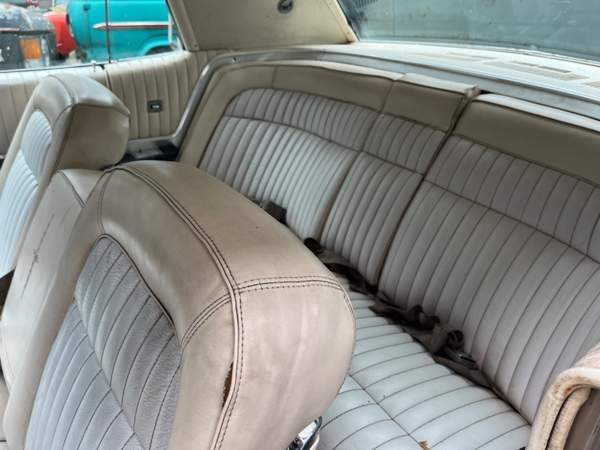 Ford Thunderbird Vantaa - valokuva 5