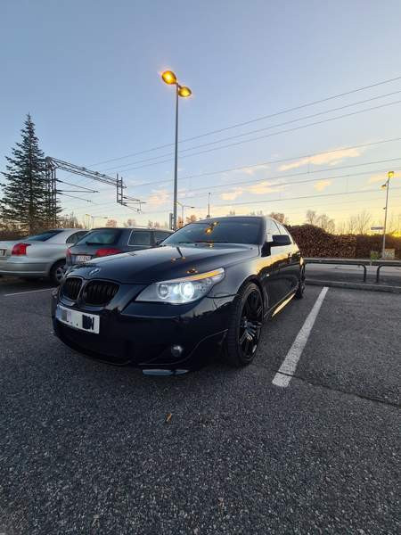 BMW 530 Sarov - valokuva 1