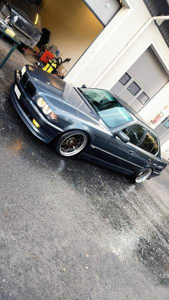 BMW 730 Jaemsae - valokuva 4