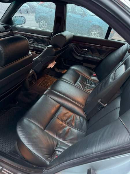 BMW 740 Мариехамн - изображение 8